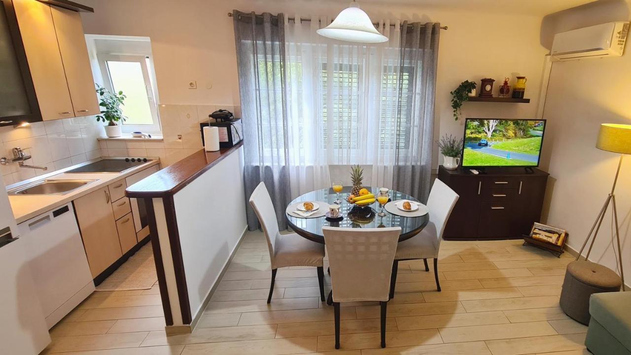 Apartment Sara Poljud Сплит Экстерьер фото