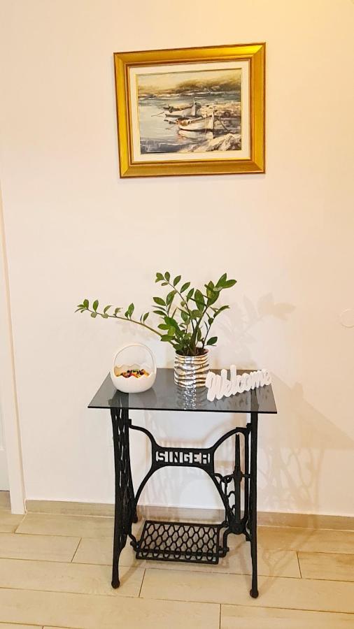 Apartment Sara Poljud Сплит Экстерьер фото